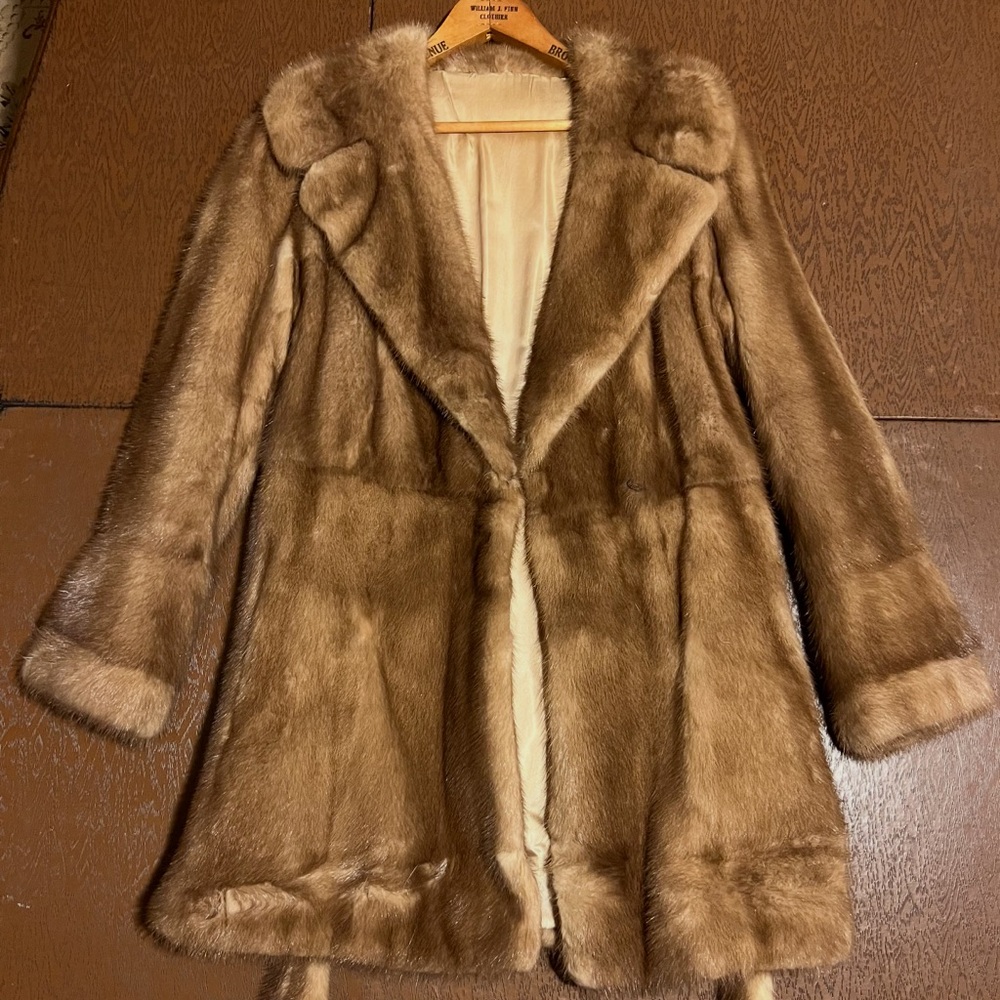 Elegant Mink Fur Jacket